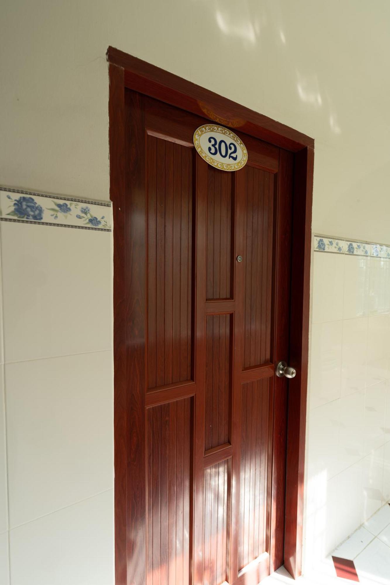 Thien Thanh Hotel Vĩnh Long Esterno foto
